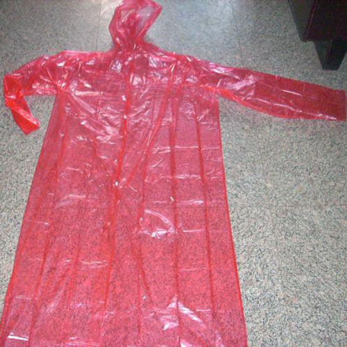 Imperméable jetable bon marché en PE en boule