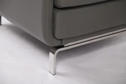 Gaia High-arm Lounge Chair