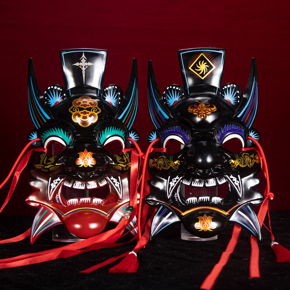 Red Ribbon Decorated Vintage Nuo Opera Mask