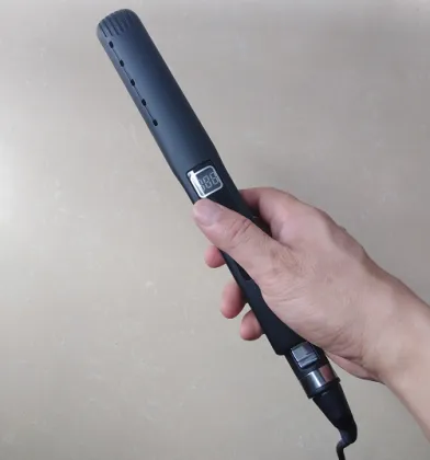 Worldwide Salon Use Professional Hair Flat Iron Titanium