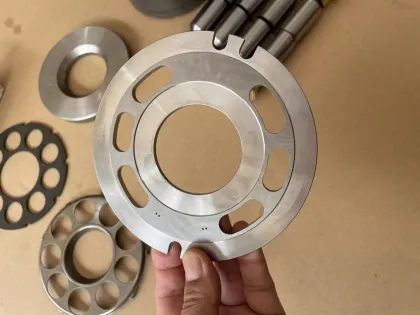 Kawasaki Swing Motor, M5X180 parts