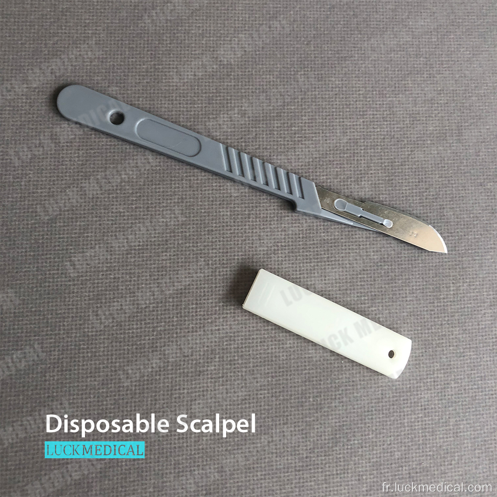 Scalpel médical avec poignée