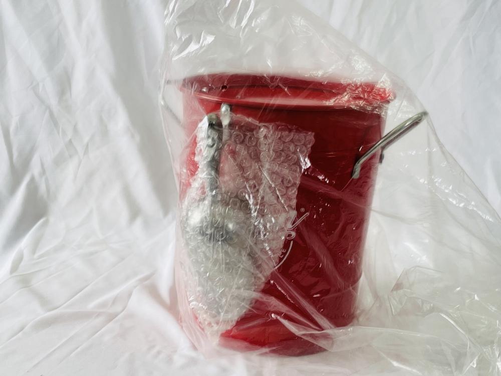 Red Ice Bucket With Aluminum Spatula And Lid