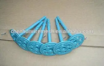 Plastic expansion anchor screw