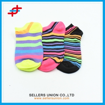 Lastest Design Color Boat Socks