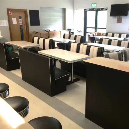 American Style Retro Restaurant Furniture Set