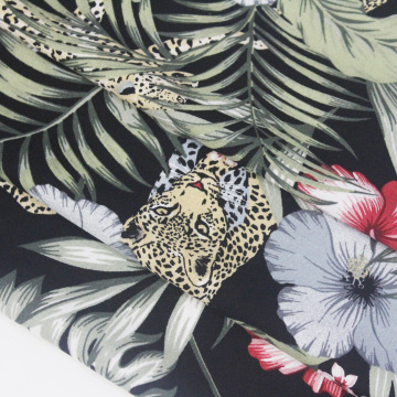 Custom Printed Cheetah Patterned Polyester/Cotton Fabric for T-Shirts: High-Quality Material for Fashion and Apparel