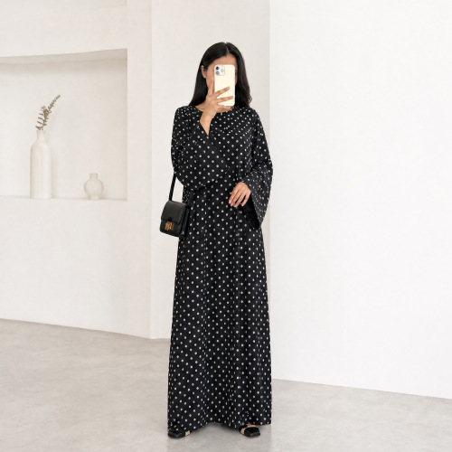 Dhibicda Polka xarrago leh ee Sleeve Sleeve Abaya