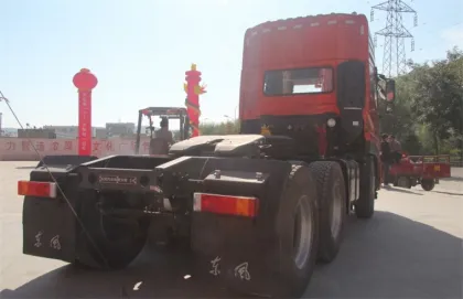 40tons Dongfeng Tractor Truck