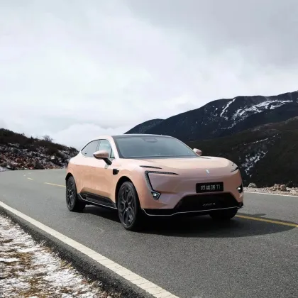Changan Avatr 11: Luxury Electric SUV in China 2024