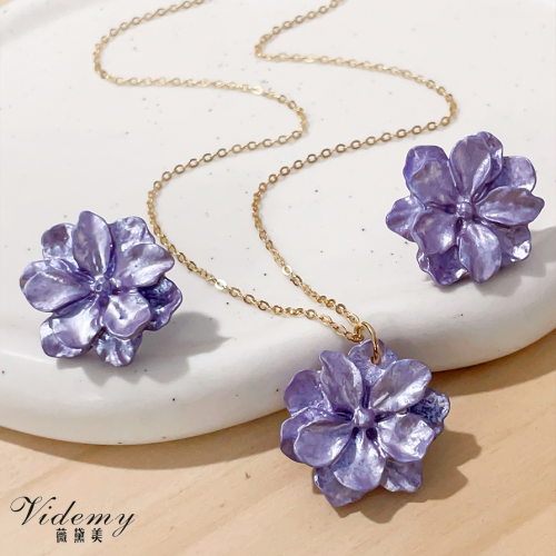 Elegant Daily Wear Flower Earring and Necklace Set