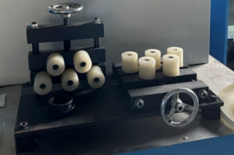 Fiberglass Taping Machine 1-1 (2)