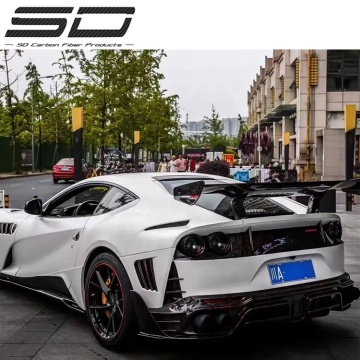 ชุดตัวถังขนาดกว้างคาร์บอนไฟเบอร์สำหรับ Ferrari 812 Superfast M Style Fender Flares และกระโปรงด้านข้าง
