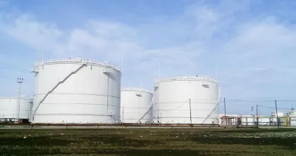 Crude oil tank powder coating