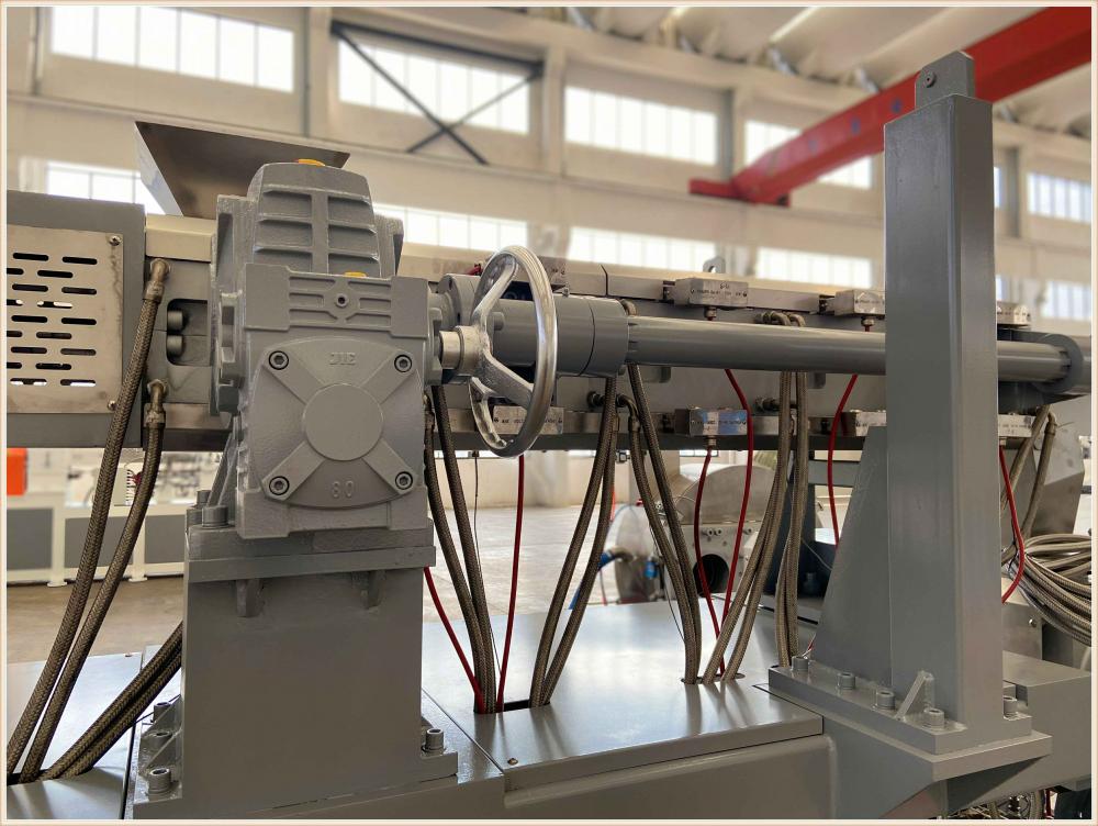 Twin Screw Extruder for Core Filling Snacks Processing Line