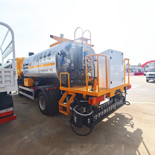 Грузовик Dongfeng Huashen Asphalt Sprinkling