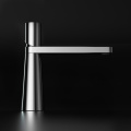 Single Handle Hot and Cold Water Basin Faucet