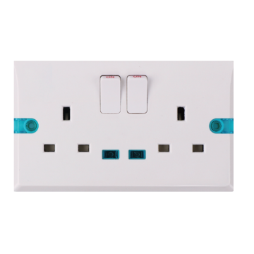RN Series 2 Gang 13a Switched Socket