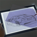 Pad, la almohadilla de rastreo LED de Suron para dibujo de artistas dibujando boceto