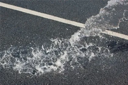 Road permeable concrete floor