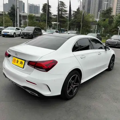 2022 Mercedes-Benz A200L Fashion Model