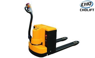 2T batteridriven Walkie Pallet Truck