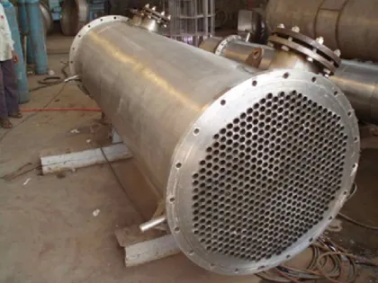 Shell and tube heat exchanger