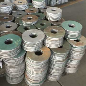 Production of large diameter flange blanks