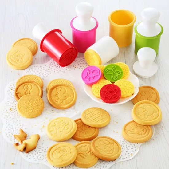 6 Pcs Cartoon Silicone Cookie Cutters Biscuit Baking Set