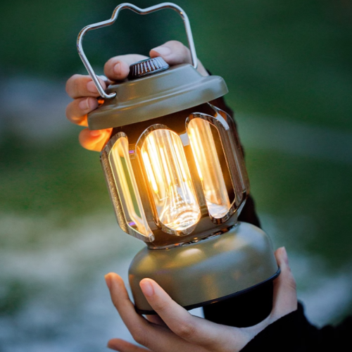 રિચાર્જ રેટ્રો મેટલ કેમ્પિંગ લાઇટ પોર્ટેબલ વોટરપોર આઉટડોર આઉટડોર ટેન્ટ લાઇટ ઇમરજન્સી લાઇટિંગ પાવર નિષ્ફળતા માટે