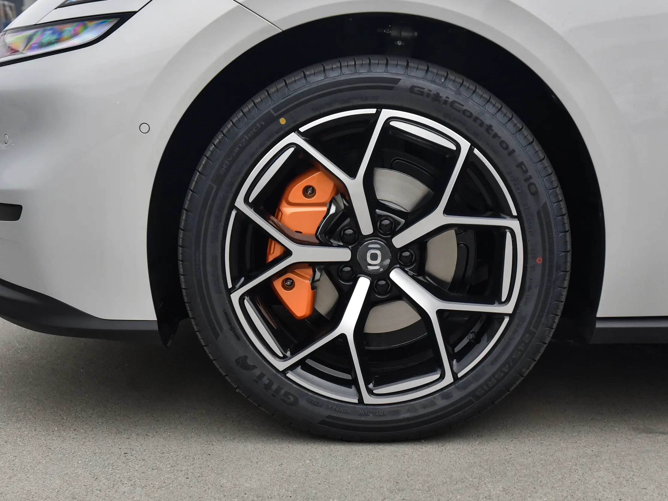 2026 Qiyuan A06 240Max Smart EV