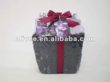 OEM toiletry gift set for bathing