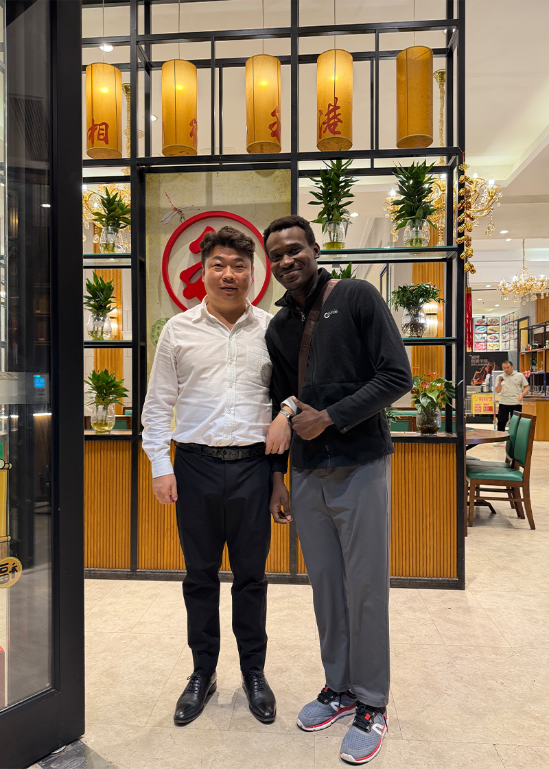 HEVOX COO Xu Yong Hosts First Visiting Client from Togo in Shanghai