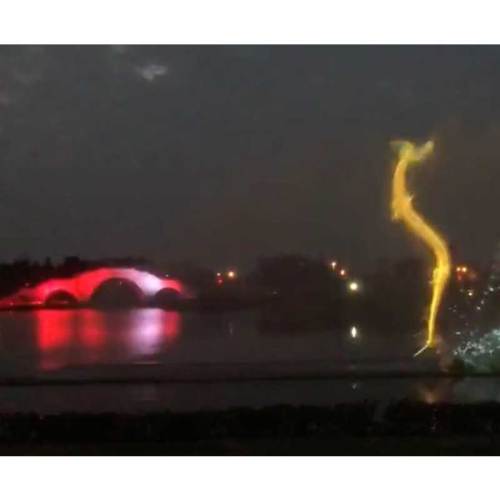 Fairy Water Fountain Outdoor laser water film show with led lights Factory