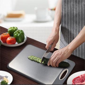Paglia di grano e tagliere anti-slip a doppia faccia in acciaio inossidabile 304 con smerigliatrice di zenzero aglio