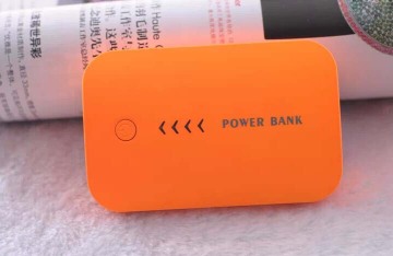 Factory price led light slim power bank 6000mah for iphone 6