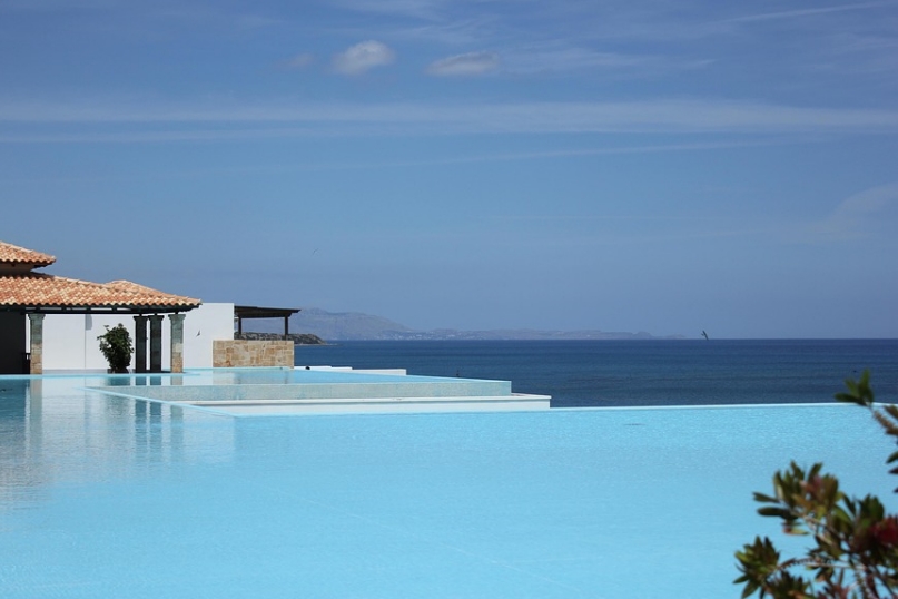 Swimming pool environment