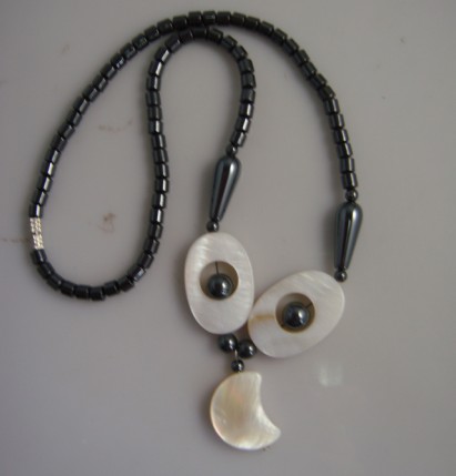 Collier de coquille de perle d&#39;hématite