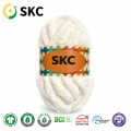 OEM ODM SKC Yüksek Mukavemetli Boyalı Halka Bükülmüş Süper Yumuşak duygu Polyester Karışımlı İplik Tüylenme Önleyici Şantuk Tıknaz Şönil İplik El