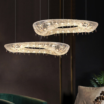 Candeleras de cristal personalizadas para techos altos y villas