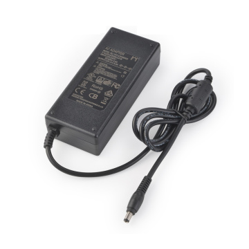 12 Volt 8,3 amp AC DC Adapter