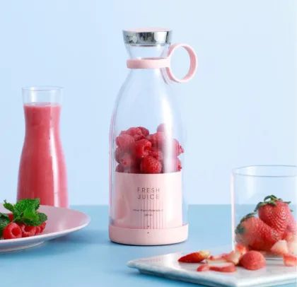 Portable 300ml Stainless Steel Blades Mini Juicer Blender for Travel Water Bottles