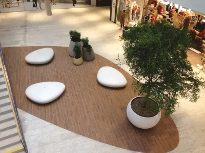 Modern Solid Color Round Edge Concrete Chair