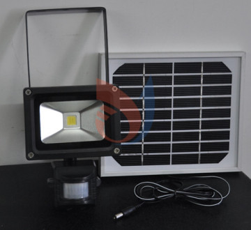 10W Rechargeable solaire alimenté conduit capteur Pir lumière