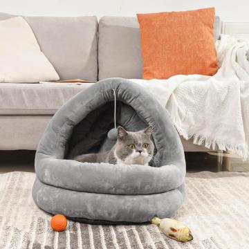 Kucing tidur untuk indoor