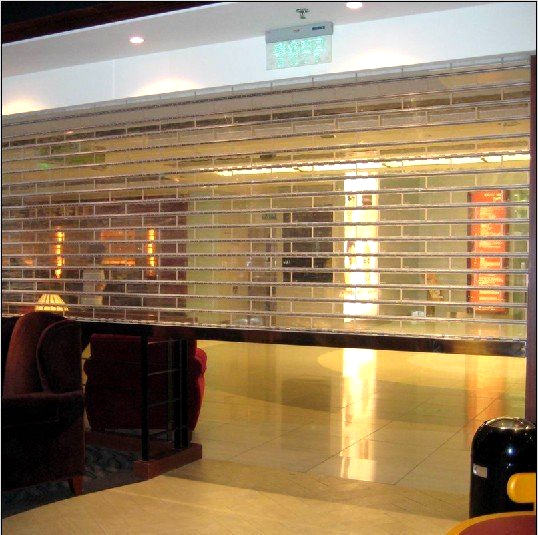 Exterior Usage Polycarbonate Rolling Shutter Door