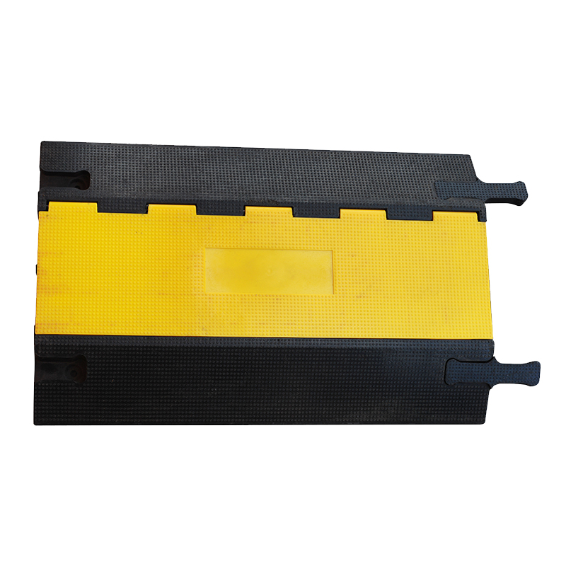 2 channels rubber cable protector speed ramp