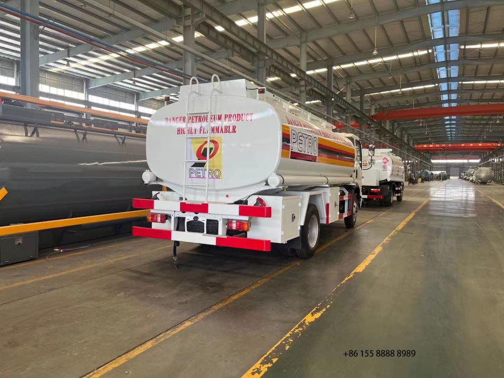 Export Howo Refueling Trucks 7 Jpg