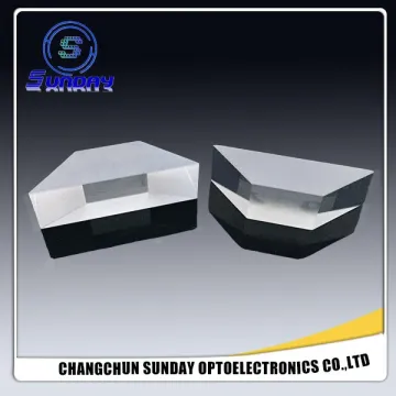 Optical sapphire dove prism