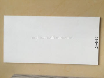 2015 hot sale 300*600 mm glazed ceramic tiles with competitive price